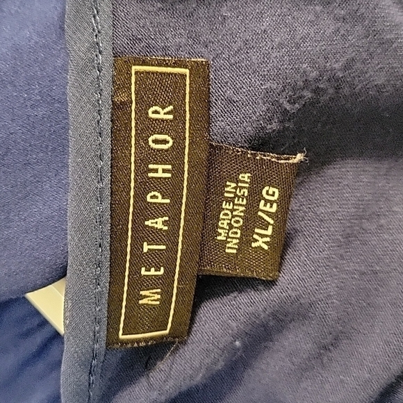 3/$30 Metaphor Blue Sleeveless Chiffon Overlay Swing Slip Top - Picture 5 of 9